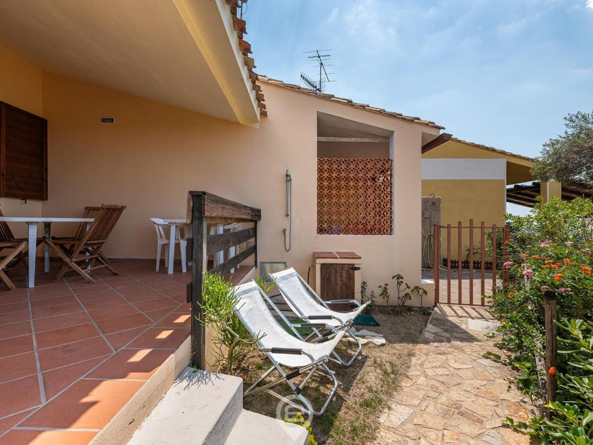 Porto Luna 25 - Hala Villa Villasimius Eksteriør bilde